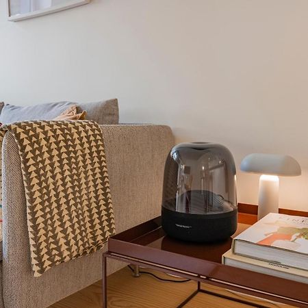 Deluxe 2Bdr Apartment W/ Patio By Lovelystay Lisboa Exteriér fotografie