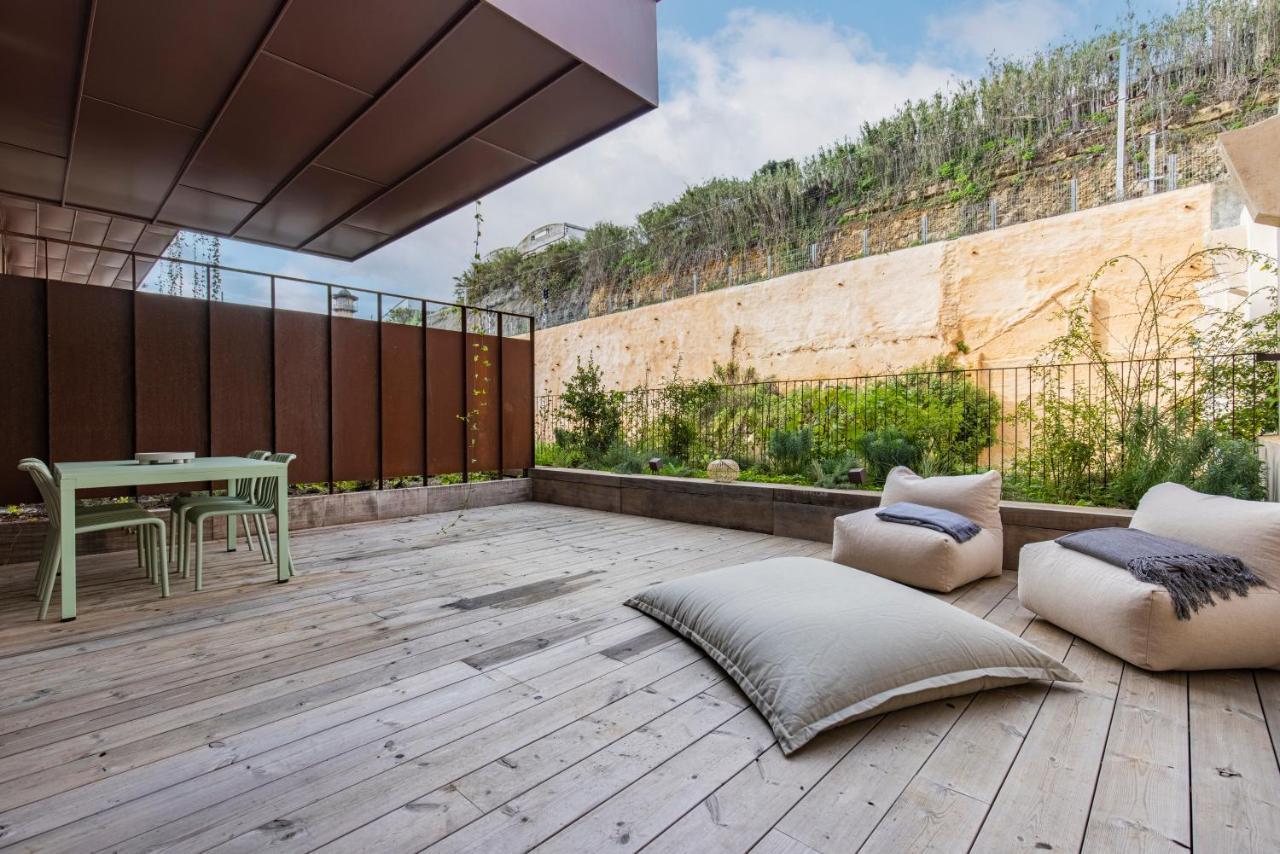 Deluxe 2Bdr Apartment W/ Patio By Lovelystay Lisboa Exteriér fotografie