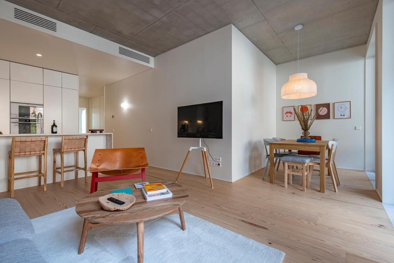 Deluxe 2Bdr Apartment W/ Patio By Lovelystay Lisboa Exteriér fotografie