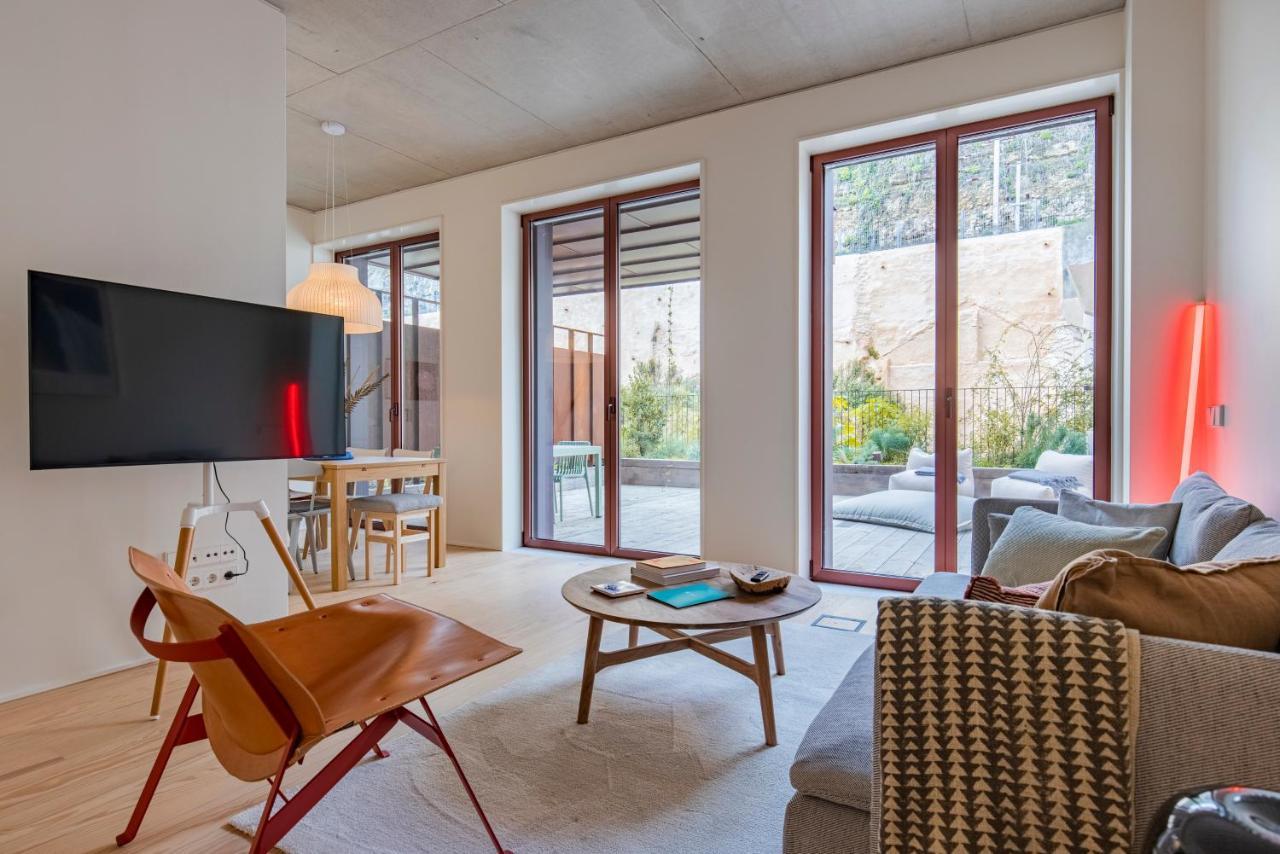 Deluxe 2Bdr Apartment W/ Patio By Lovelystay Lisboa Exteriér fotografie