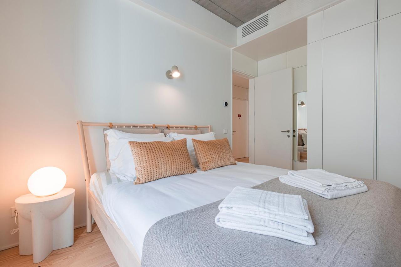 Deluxe 2Bdr Apartment W/ Patio By Lovelystay Lisboa Exteriér fotografie