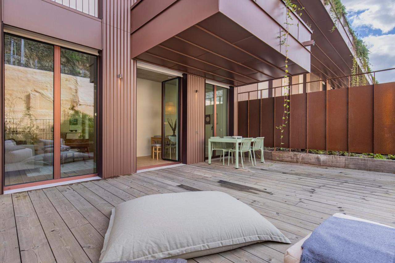 Deluxe 2Bdr Apartment W/ Patio By Lovelystay Lisboa Exteriér fotografie