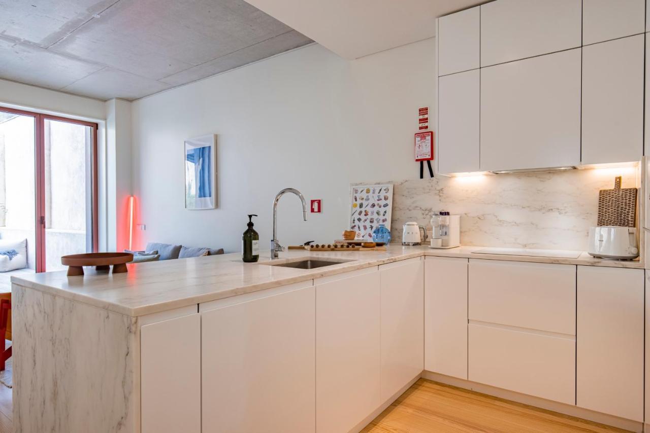 Deluxe 2Bdr Apartment W/ Patio By Lovelystay Lisboa Exteriér fotografie